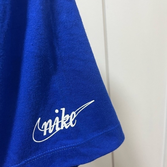 NIKE NFL “NEW ENGLAND PATRIOTS" OLD SCHOOL LOGO Blue T-SHIRT MEN'S SIZE Medium - Picture 3 of 4